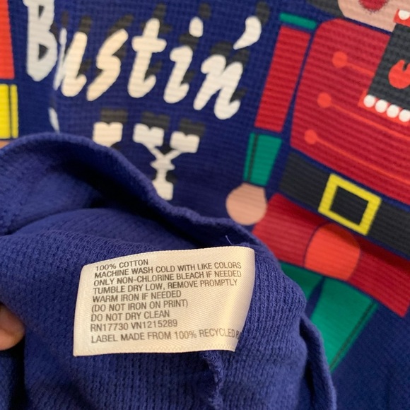 Target Waffle Top Quit Bustin’ My Nuts Nutcrackers Size Medium - Picture 5 of 5